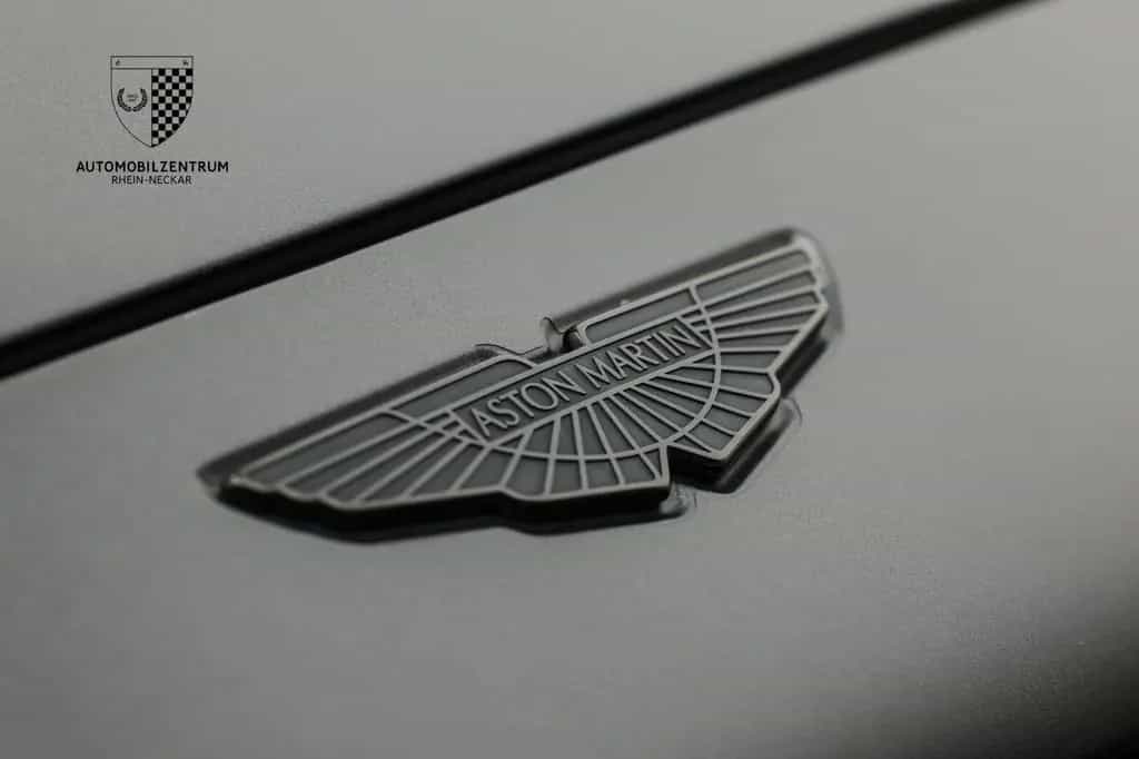 Aston Martin DBX 707 QSpecialPaint/Panorama/23" 05/2023-photo-10