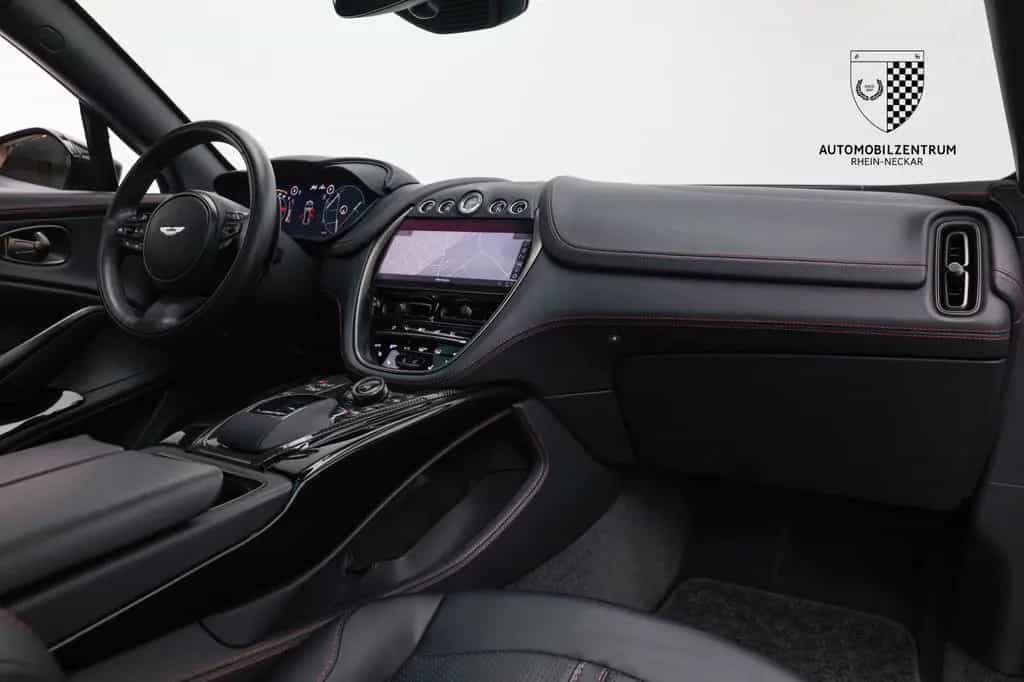 Aston Martin DBX 707 QSpecialPaint/Panorama/23" 05/2023-photo-19
