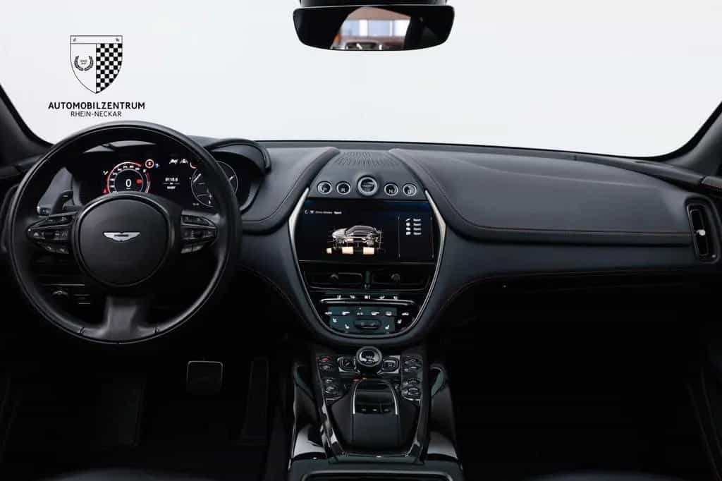 Aston Martin DBX 707 QSpecialPaint/Panorama/23" 05/2023-photo-30
