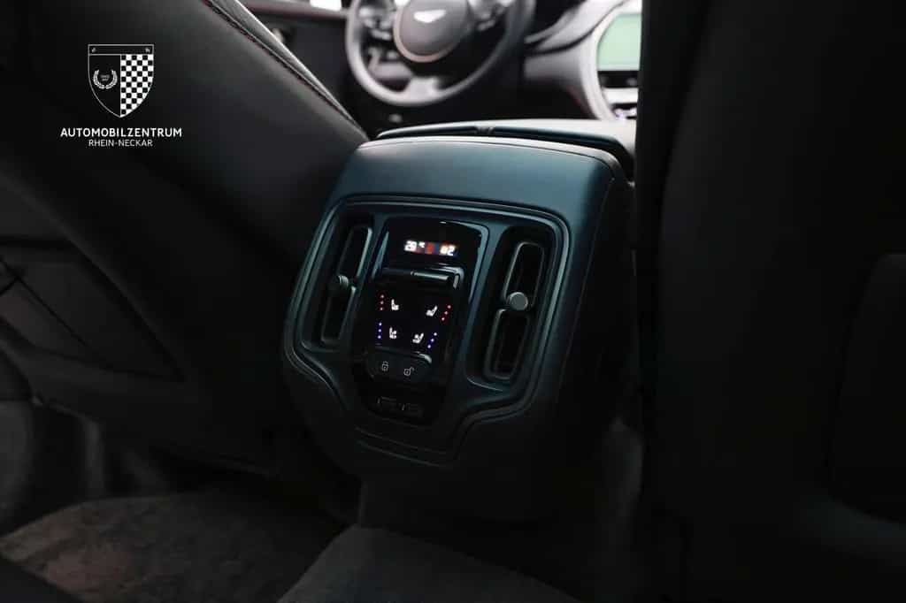 Aston Martin DBX 707 QSpecialPaint/Panorama/23" 05/2023-photo-31