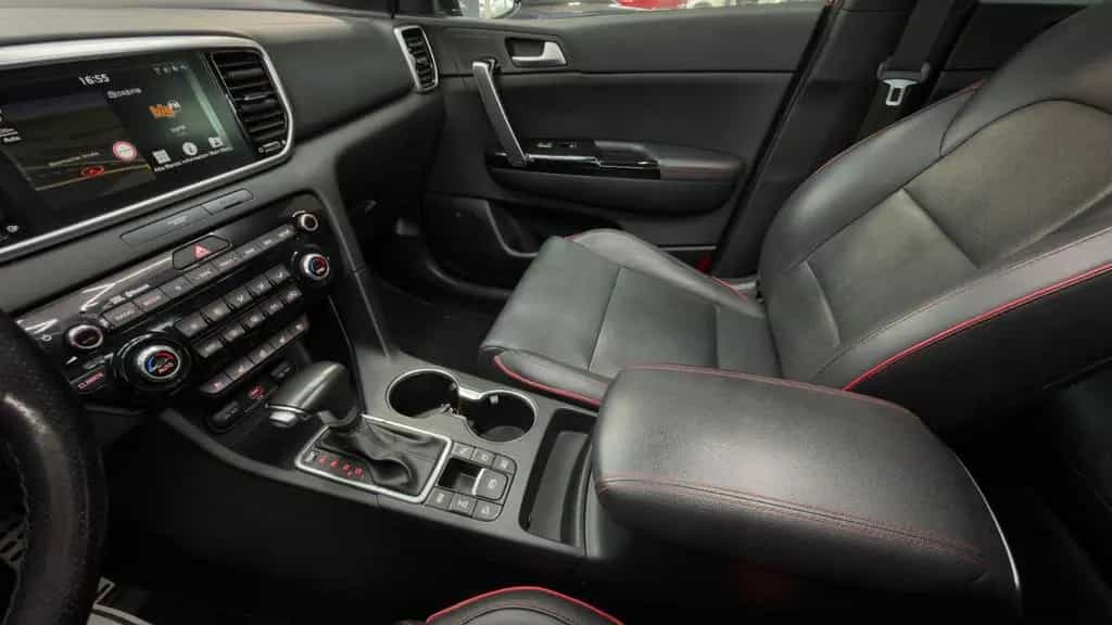 Kia Sportage GT-Line 4WD / PANO / AUTOM / KAMERA 12/2018-photo-13