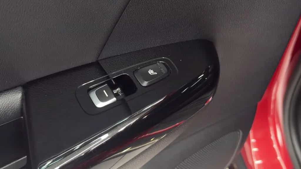 Kia Sportage GT-Line 4WD / PANO / AUTOM / KAMERA 12/2018-photo-24