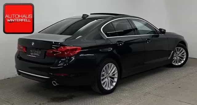 BMW 520 d xDrive Luxury Line GLASDACH+360+HUD+MEMORY 03/2019-photo-3