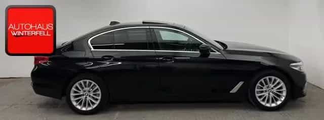 BMW 520 d xDrive Luxury Line GLASDACH+360+HUD+MEMORY 03/2019-photo-4