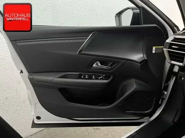 Citroën C5 X PureTech 130 EAT8 PLUS SITZHEIZUNG+KAMERA+ 08/2024-photo-31