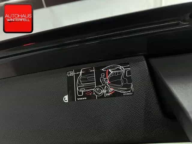 Volvo XC90 D5 AWD STANDHEIZUNG+KAMERA+KEYLESS+VOLL-LED 07/2019-photo-12