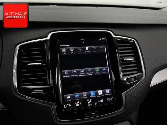 Volvo XC90 D5 AWD STANDHEIZUNG+KAMERA+KEYLESS+VOLL-LED 07/2019-photo-28