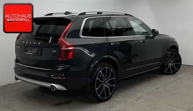 Volvo XC90 D5 AWD STANDHEIZUNG+KAMERA+KEYLESS+VOLL-LED 07/2019-photo-3