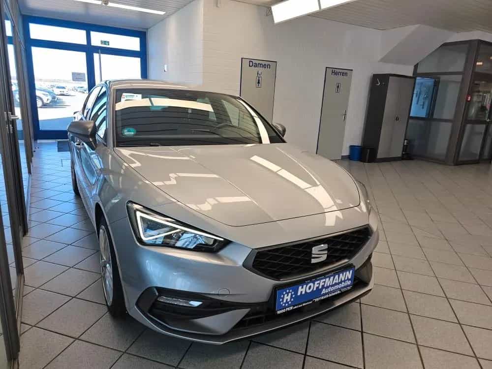 Seat Leon FR Navi,LED,Sitzheizung,Kamera,PDC 01/2023-photo-35
