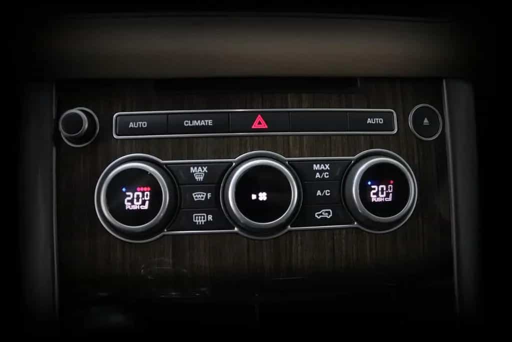 Land Rover Range Rover Rover Sport SE*PANORAMA*NAVI*AHK*LUFT* 12/2016-photo-12
