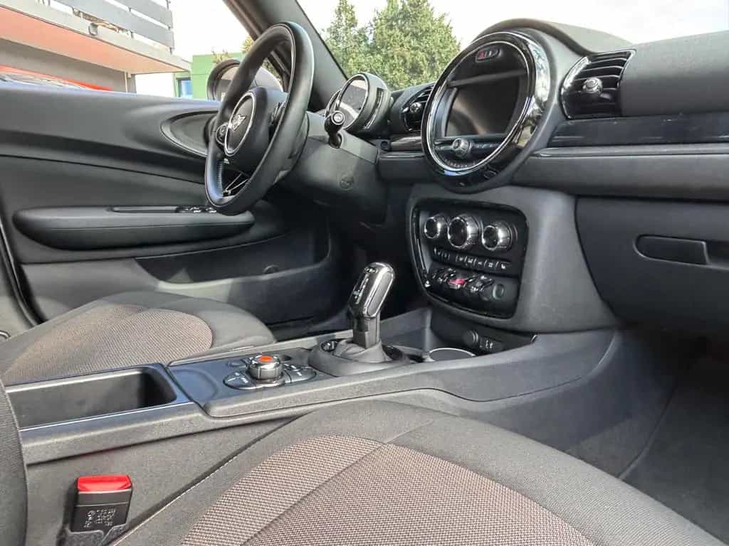 MINI ONE Clubman One 03/2019-photo-9