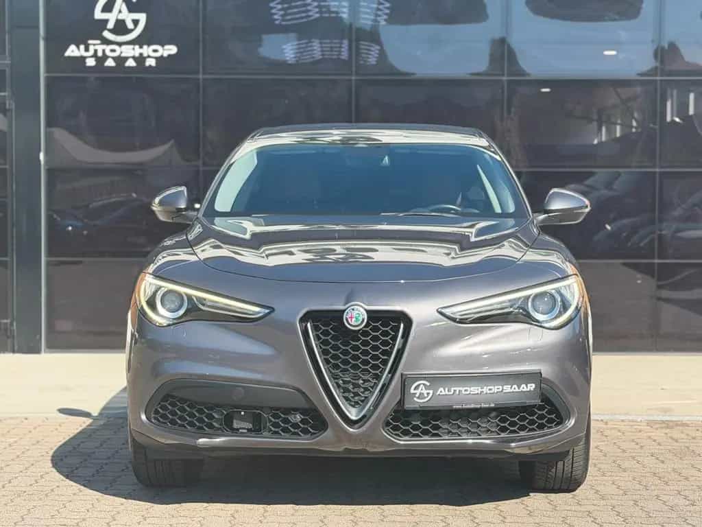 Alfa Romeo Stelvio Super Q4 01/2019-photo-1