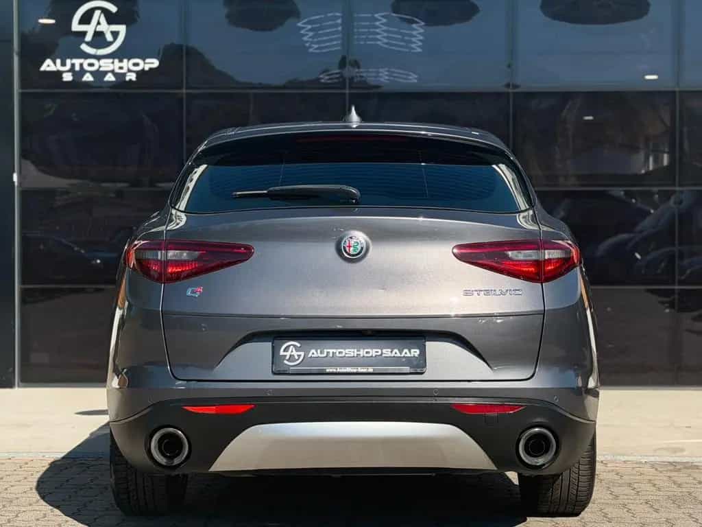Alfa Romeo Stelvio Super Q4 01/2019-photo-10