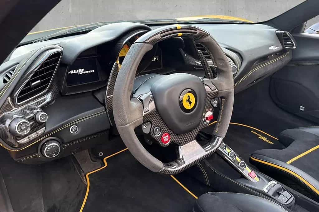 Ferrari 488 Spider*1of1 Tailor Made*Special Carbon* 07/2016-photo-14