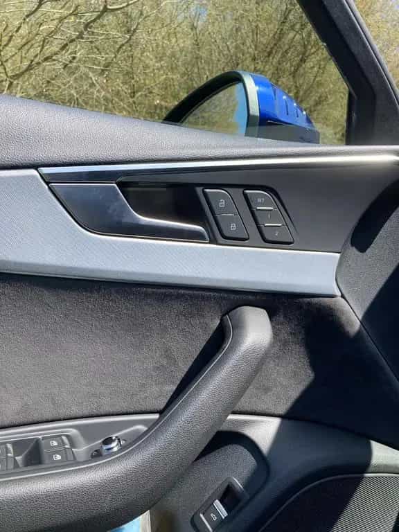 Audi A4 2.0 TFSI 140kW Avant sport s line AHK 01/2019-photo-11