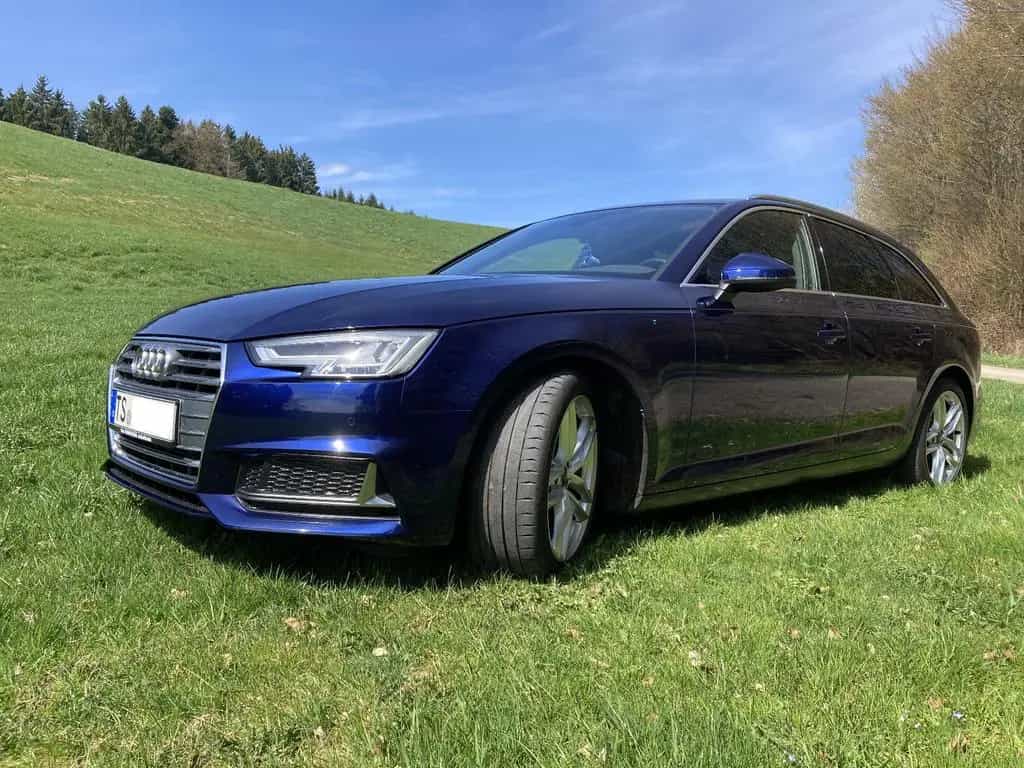 Audi A4 2.0 TFSI 140kW Avant sport s line AHK 01/2019-photo-2
