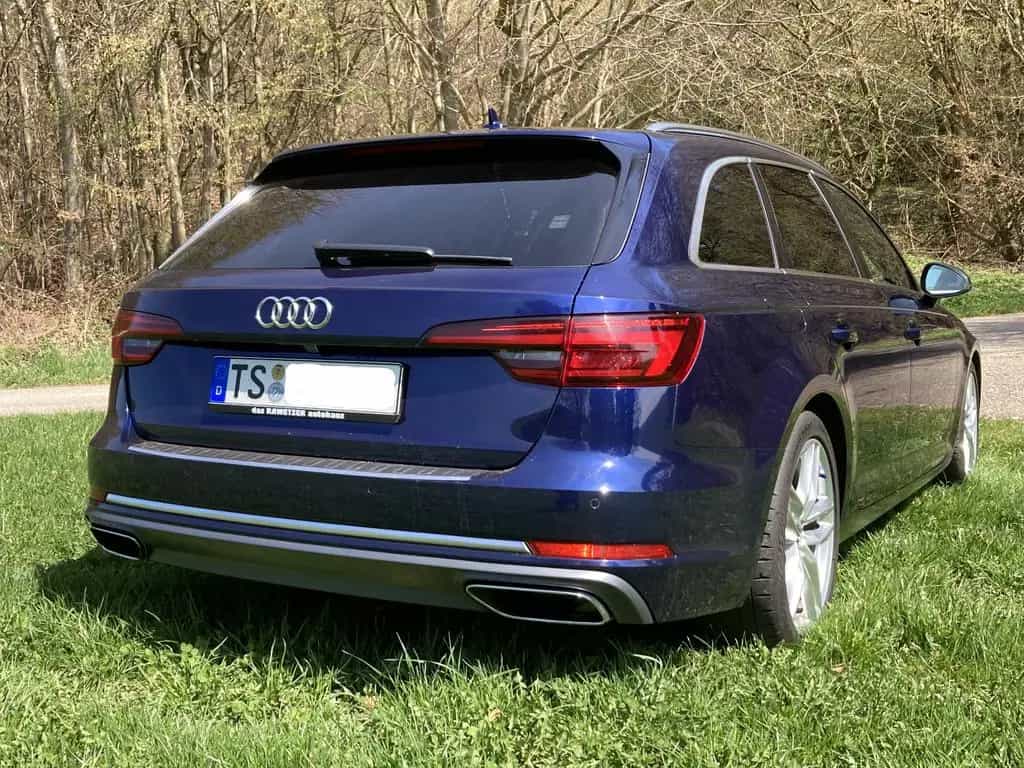 Audi A4 2.0 TFSI 140kW Avant sport s line AHK 01/2019-photo-4