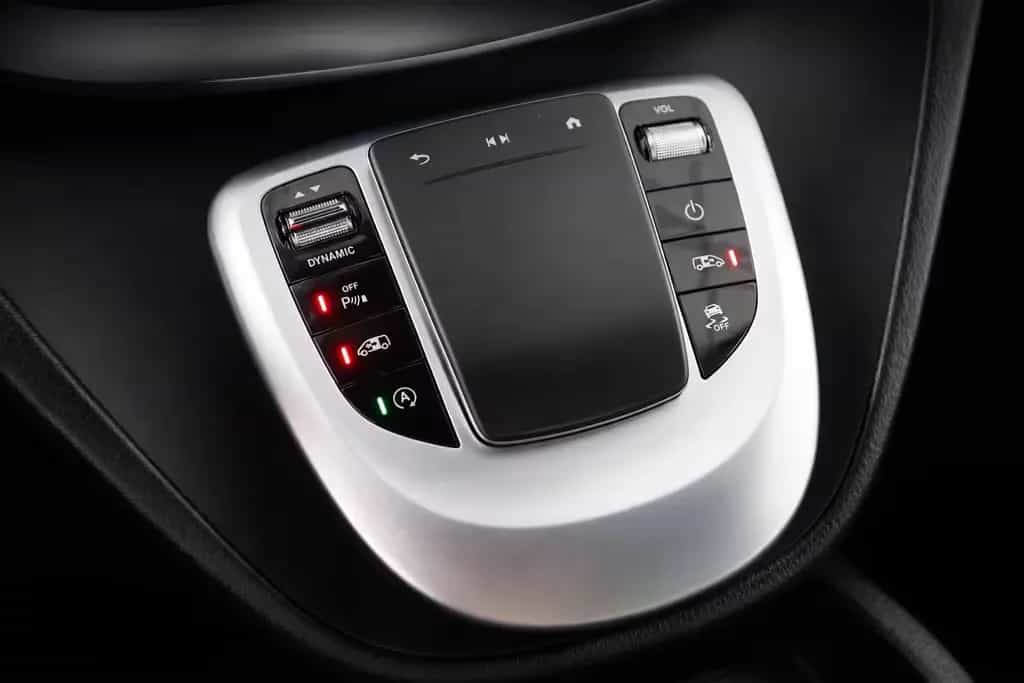 Mercedes-Benz V 300 LANG*4MATIC*AMG SPORT*EXCLUSIVE*PANO*VOLL* 10/2022-photo-24