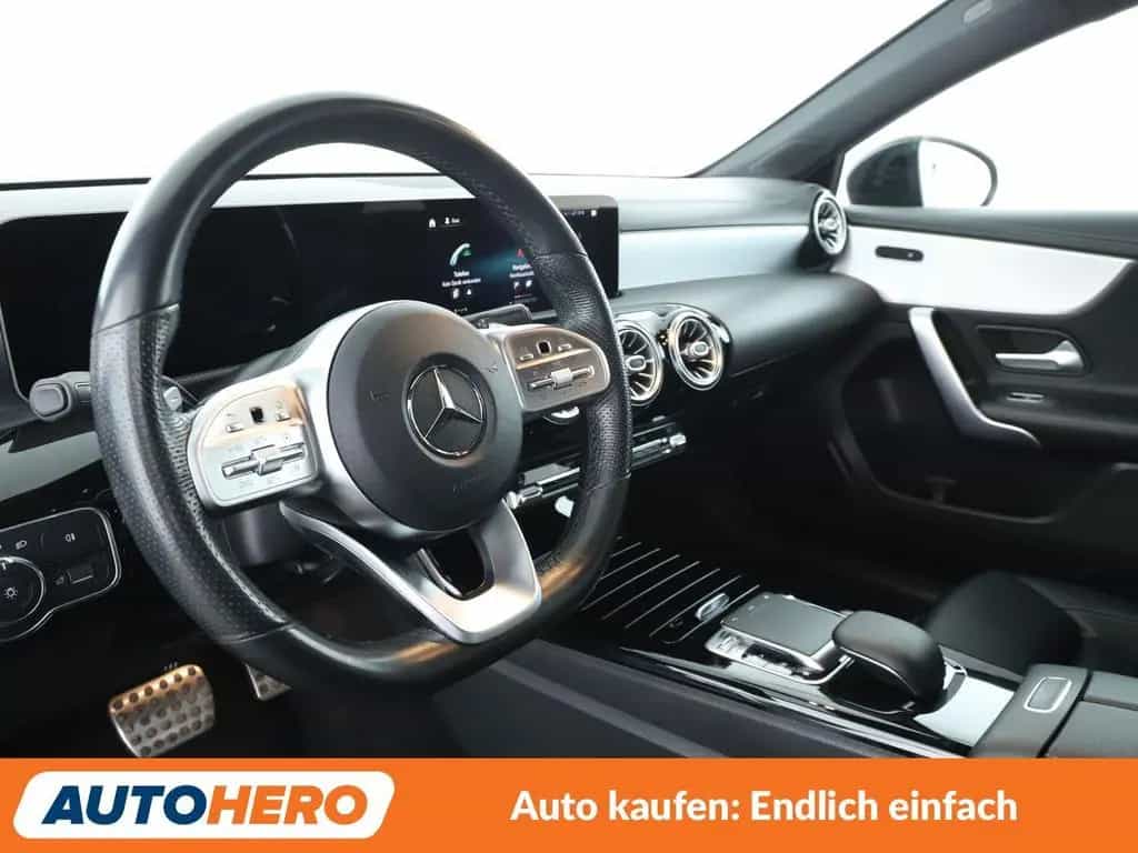 Mercedes-Benz A 250 AMG Line Aut.*NAVI*LED*TEMPO* 06/2019-photo-10
