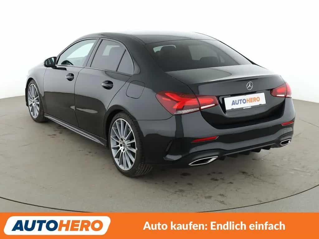 Mercedes-Benz A 250 AMG Line Aut.*NAVI*LED*TEMPO* 06/2019-photo-3