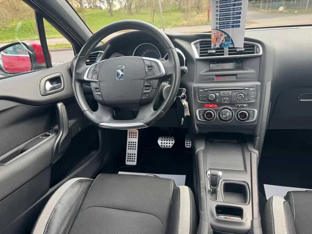 Citroën DS4 SoChic 1.6HDI*Aut.*Klima*Temp.*PDC*Massage* 10/2012-photo-11