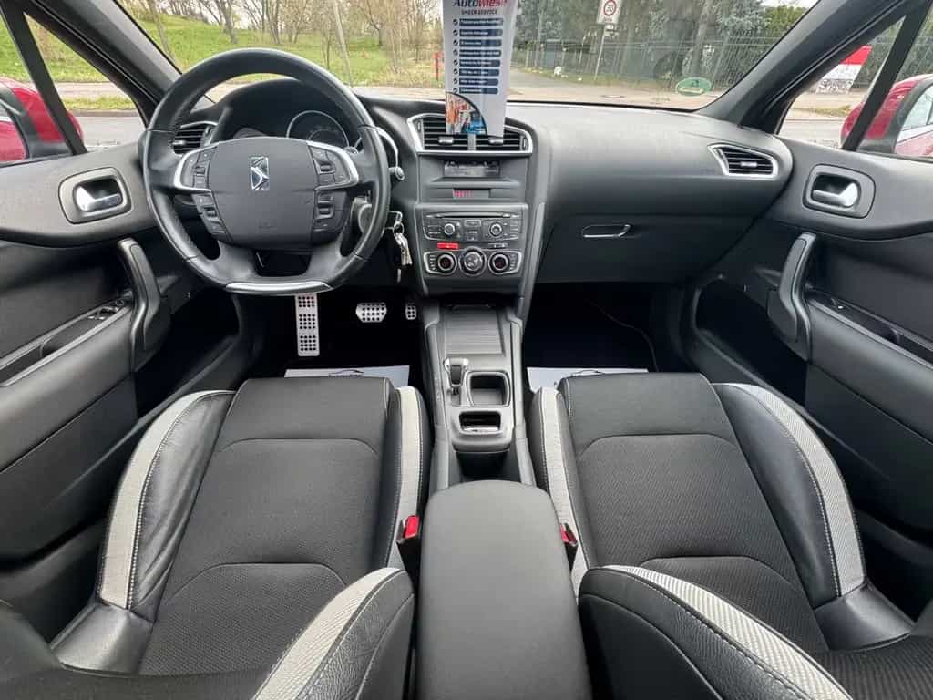 Citroën DS4 SoChic 1.6HDI*Aut.*Klima*Temp.*PDC*Massage* 10/2012-photo-13