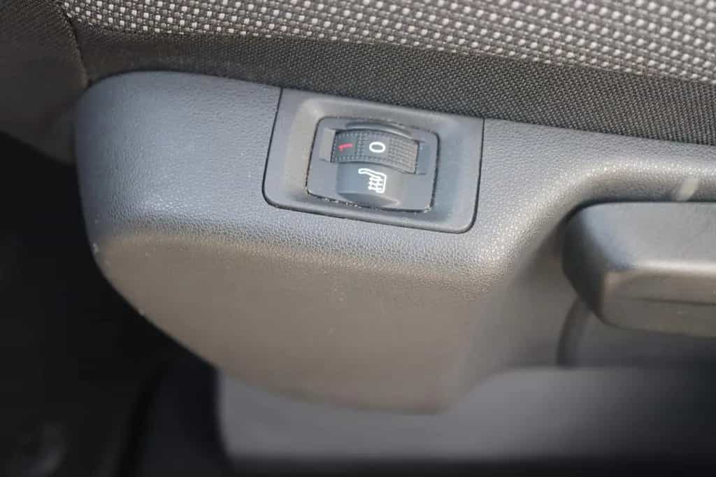 Citroën C3 Aircross Shine*SCHECKHEFT*1.HAND*NAVI*SHZ 03/2019-photo-13