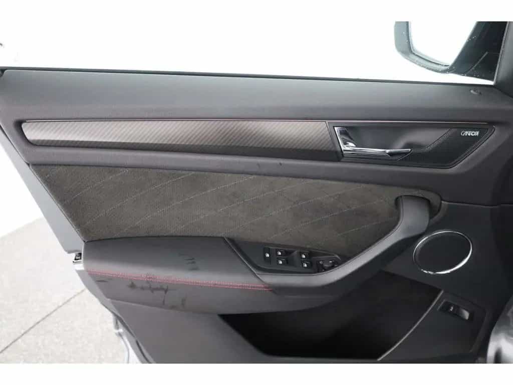 Skoda Kodiaq 2.0 TSI RS 4x4 DSG 7-Sitz/AHK/Pano/Canton 07/2022-photo-21