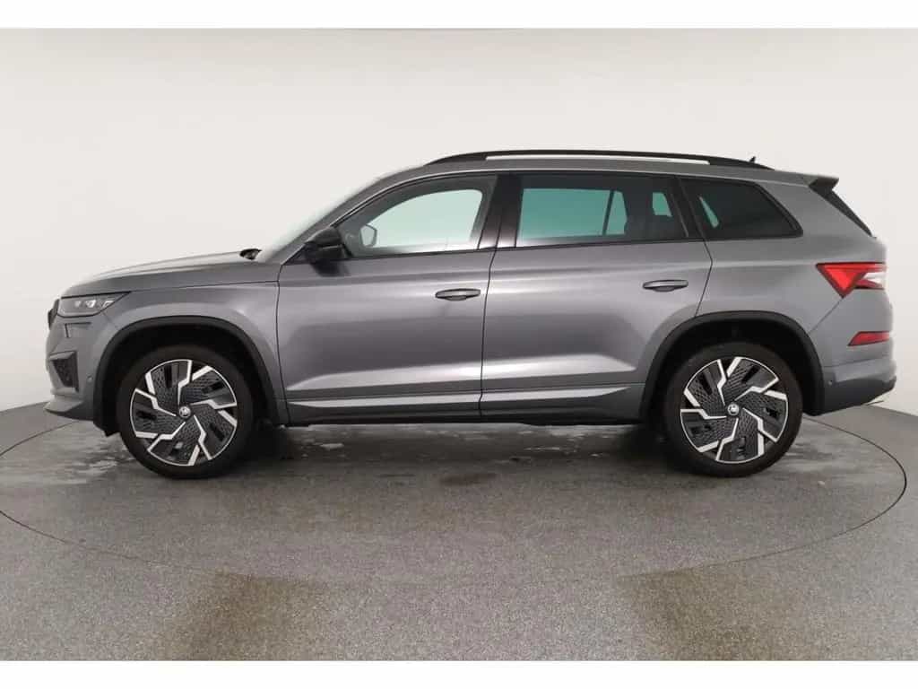 Skoda Kodiaq 2.0 TSI RS 4x4 DSG 7-Sitz/AHK/Pano/Canton 07/2022-photo-4