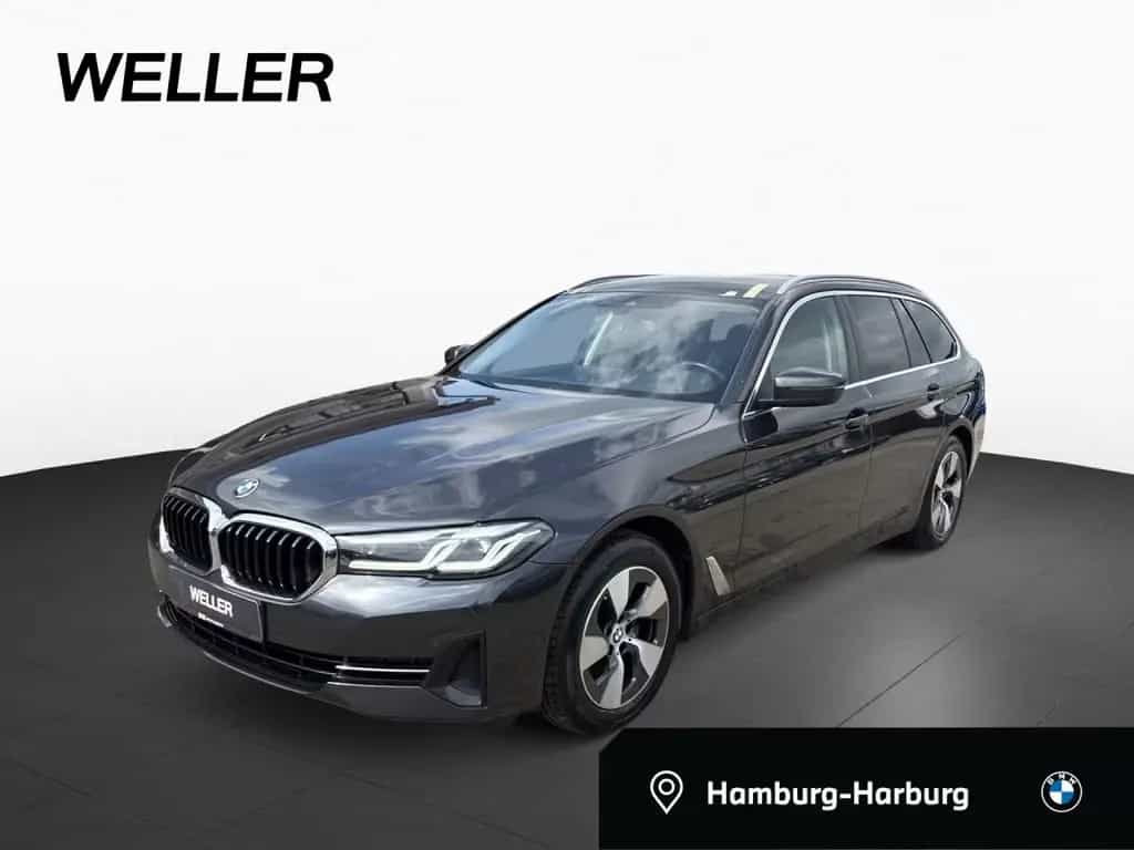 BMW 520 dA xDrive T LivePr,AdLED,Kam,AHK,Sportsi,Hifi 03/2022-photo-0