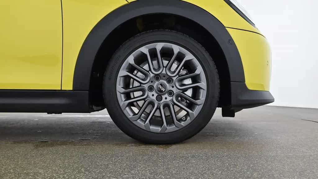 MINI Cooper C 01/2025-photo-17