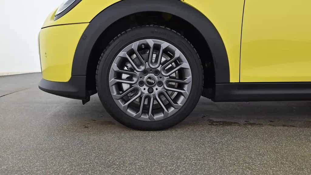 MINI Cooper C 01/2025-photo-18