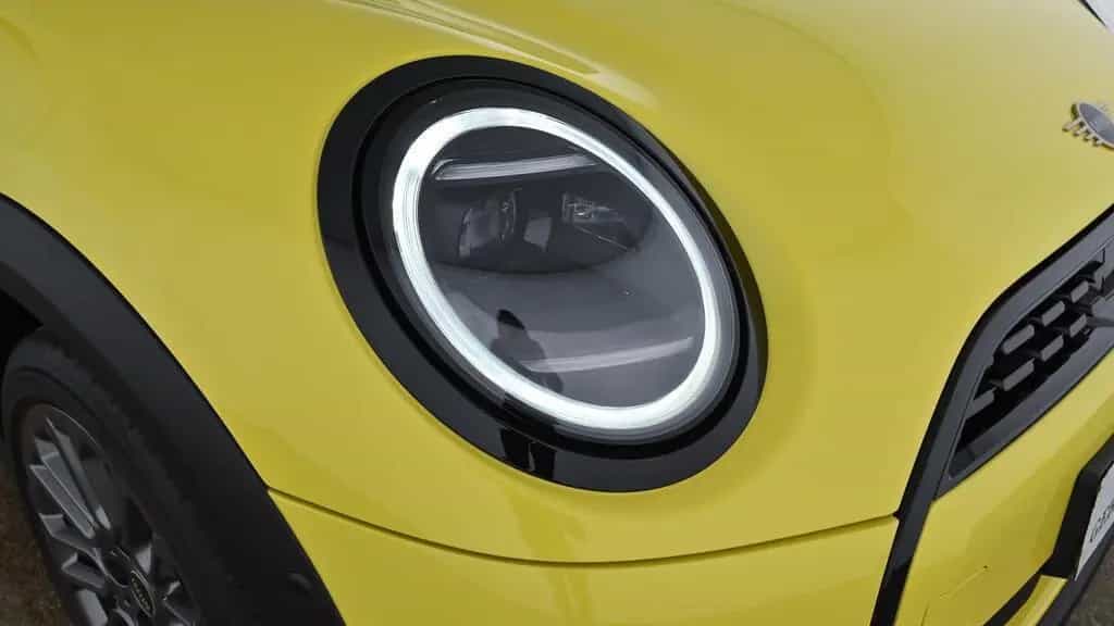 MINI Cooper C 01/2025-photo-19