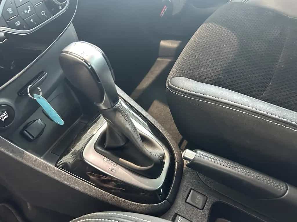 Renault Clio AUTOMATIK+NAVIGATION+PDC+TEMPOMAT Clio IV 08/2017-photo-11