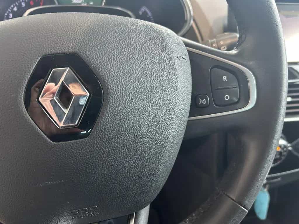 Renault Clio AUTOMATIK+NAVIGATION+PDC+TEMPOMAT Clio IV 08/2017-photo-19