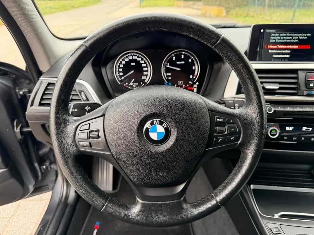 BMW 1 Series 120 1 Limousine 5-trg. 120 d Advantage 07/2018-photo-19