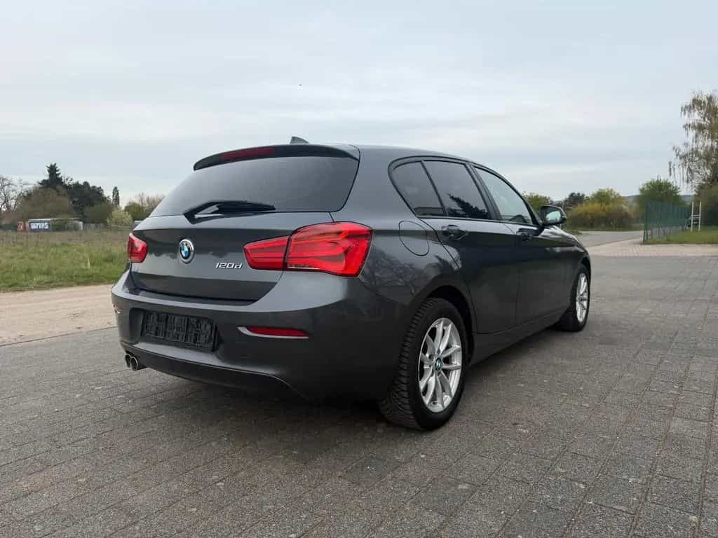 BMW 1 Series 120 1 Limousine 5-trg. 120 d Advantage 07/2018-photo-5