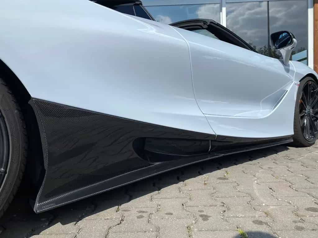 McLaren 720S Spider Novitec Bodykit Lift Garantie B&W 03/2021-photo-19