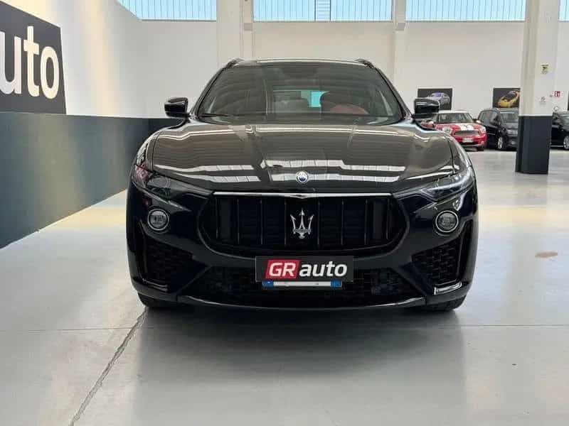Maserati Levante Levante 3.0 V6 Gransport 250cv 10/2018-photo-2
