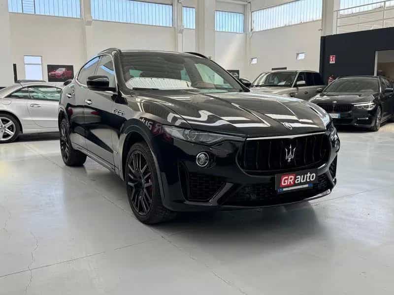 Maserati Levante Levante 3.0 V6 Gransport 250cv 10/2018-photo-3