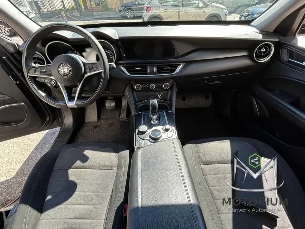 Alfa Romeo Stelvio 2.2d 180 CV Automatic EXECUTI 01/2018-photo-1