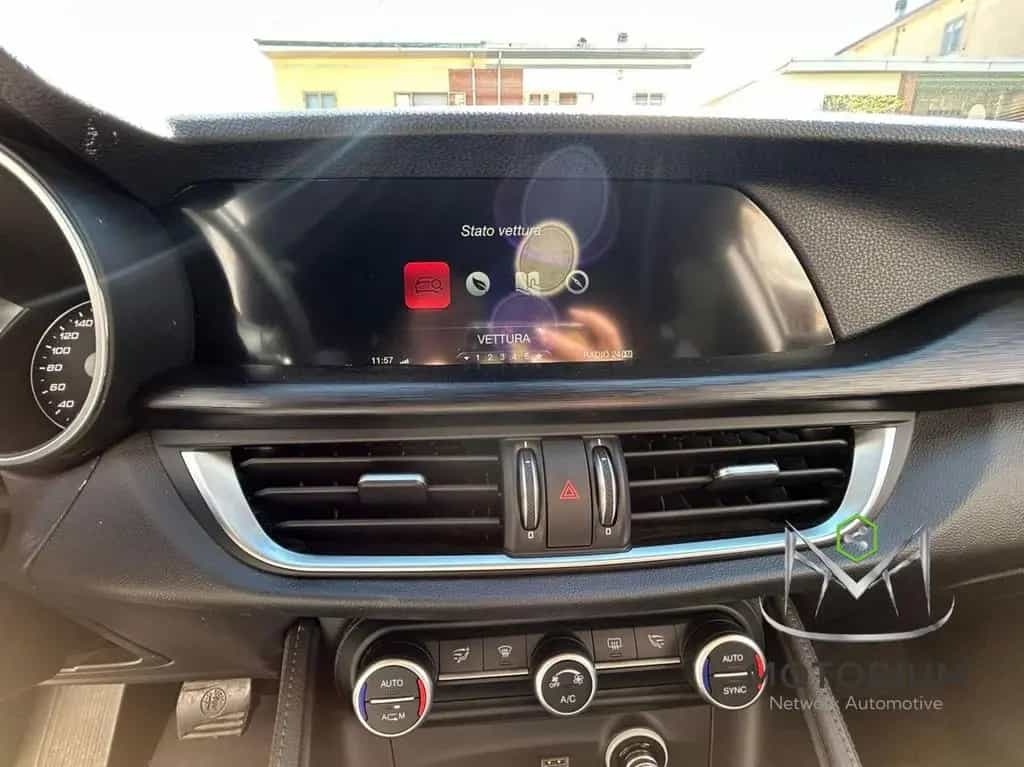 Alfa Romeo Stelvio 2.2d 180 CV Automatic EXECUTI 01/2018-photo-7