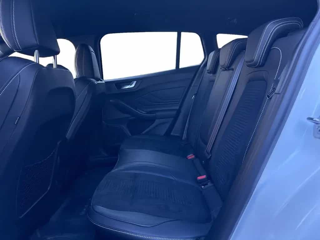 Ford Focus Turnier ST DAB LED RFK Tempomat PDC 06/2020-photo-10
