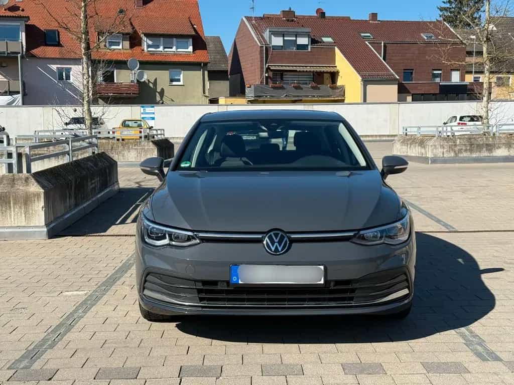 Volkswagen Golf 1.5 eTSI OPF 96kW DSG Style Style 02/2022-photo-1