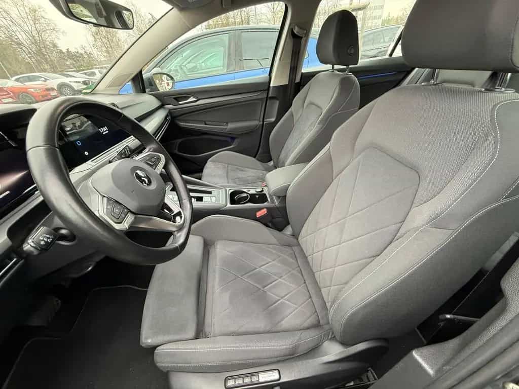 Volkswagen Golf 1.5 eTSI OPF 96kW DSG Style Style 02/2022-photo-9