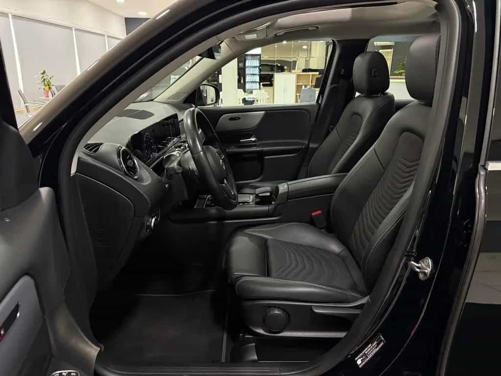 Mercedes-Benz GLB 200 d 8G PANORAMA*AHK*CARPLAY*NAVI*8xBEREIFT 04/2022-photo-15