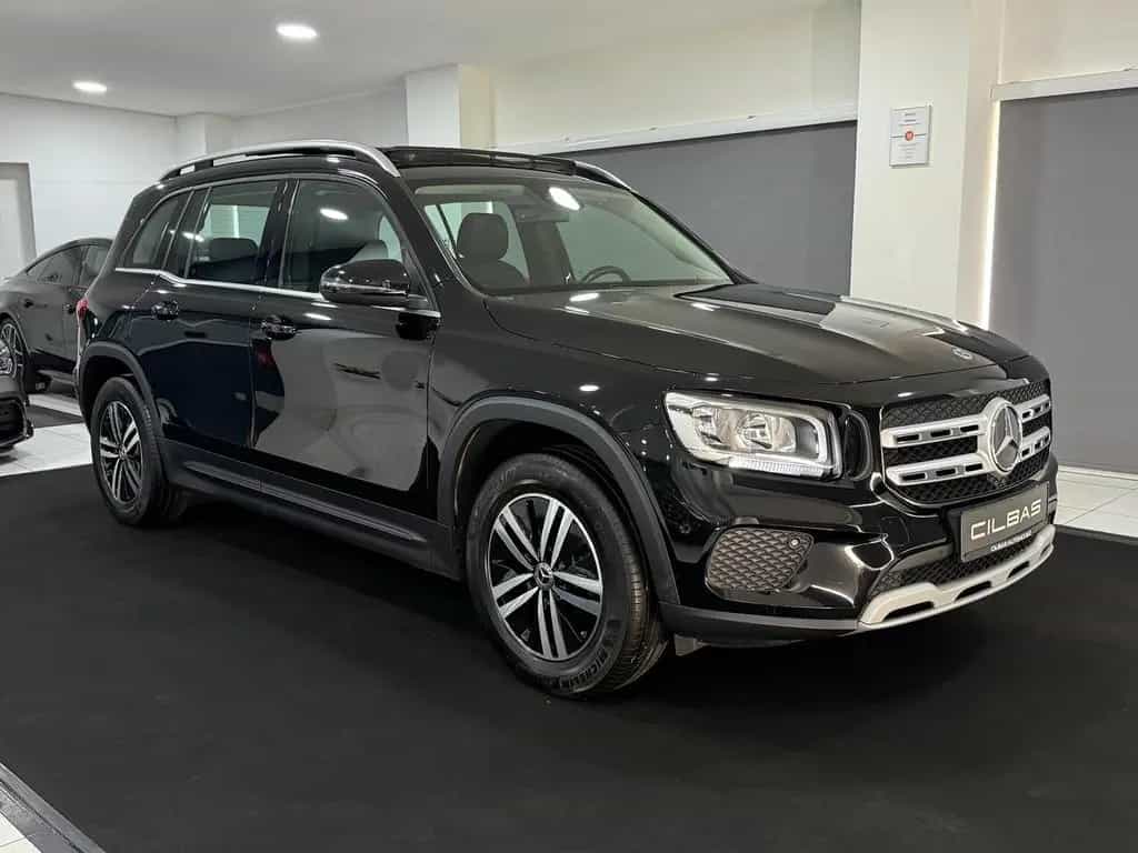 Mercedes-Benz GLB 200 d 8G PANORAMA*AHK*CARPLAY*NAVI*8xBEREIFT 04/2022-photo-6