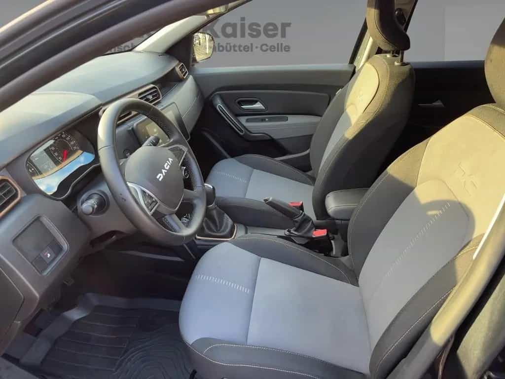Dacia Duster Extreme TCe 150 EDC +Automatik+PDC hinten 12/2024-photo-11