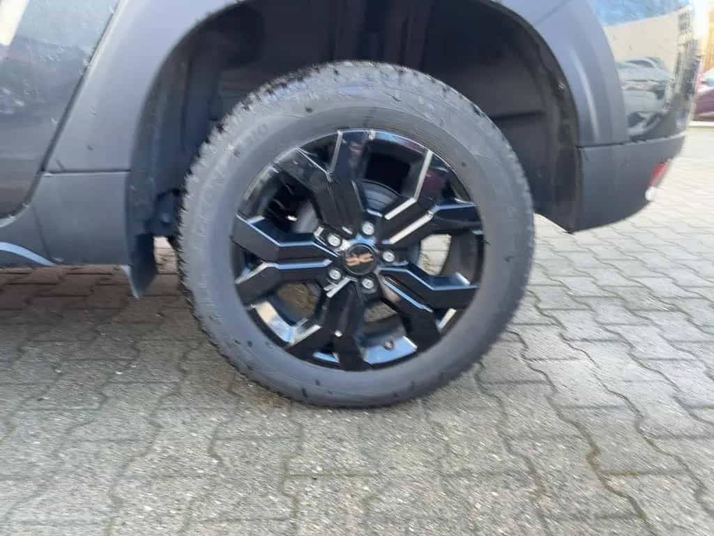 Dacia Duster Extreme TCe 150 EDC +Automatik+PDC hinten 12/2024-photo-18