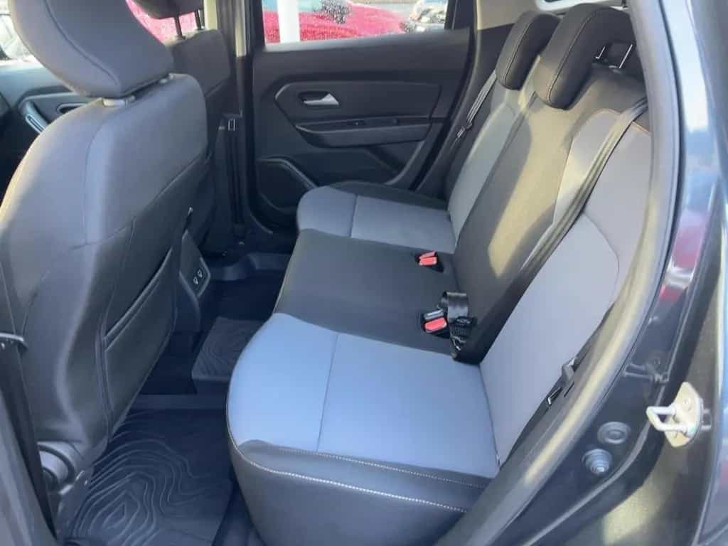 Dacia Duster Extreme TCe 150 EDC +Automatik+PDC hinten 12/2024-photo-26